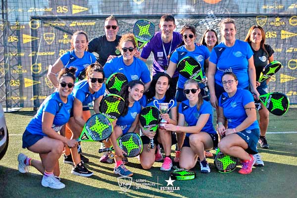 Las jugadoras del Pádel Plus Ibi femenino ganan el Máster Final de Series Nacionales en Valencia  