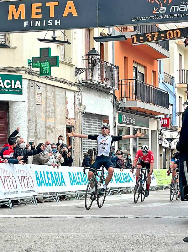 El ciclista castallenc Carlos Martín Bonet aconsegueix la seua segona victòria consecutiva a la Volta a la Marina 2022 