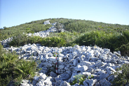 muralla-penya-de-l-aguila