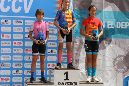 valeria coloma san vicente23